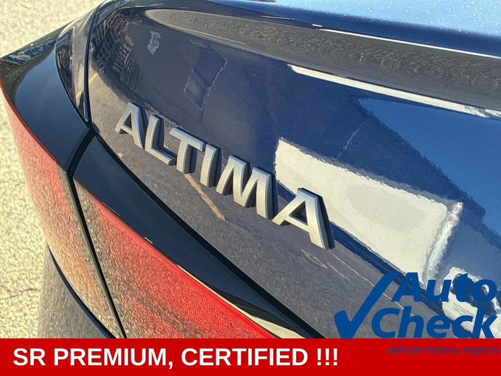 Used 2023 Blue Nissan 2.5 SR image 13