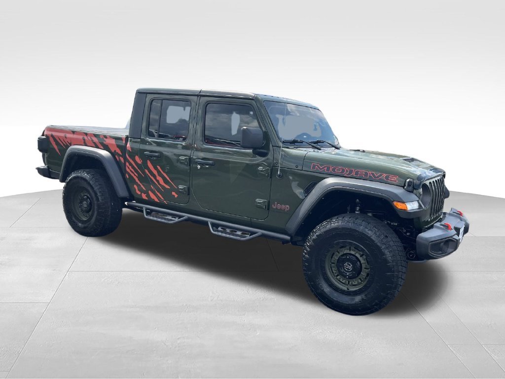 Used 2021 Green Jeep Mojave image 7
