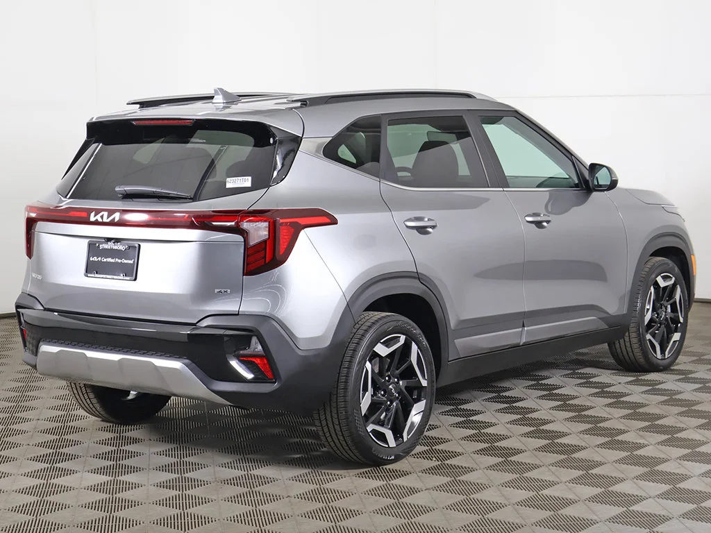 Certified Used 2024 Gray Kia SX image 12