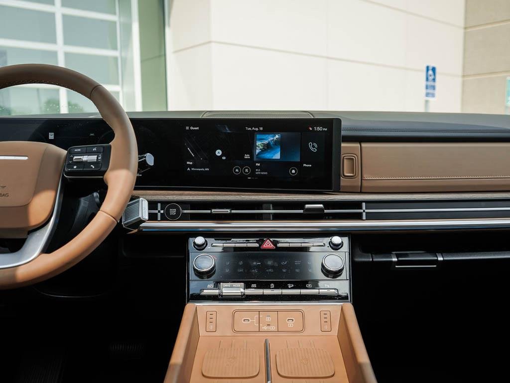 New 2026 Phantom Black Hyundai Limited 7P AWD image 44