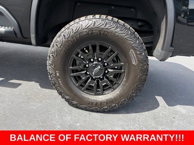 2026 Chevrolet Silverado 2500HD ZR2 - Photo 10