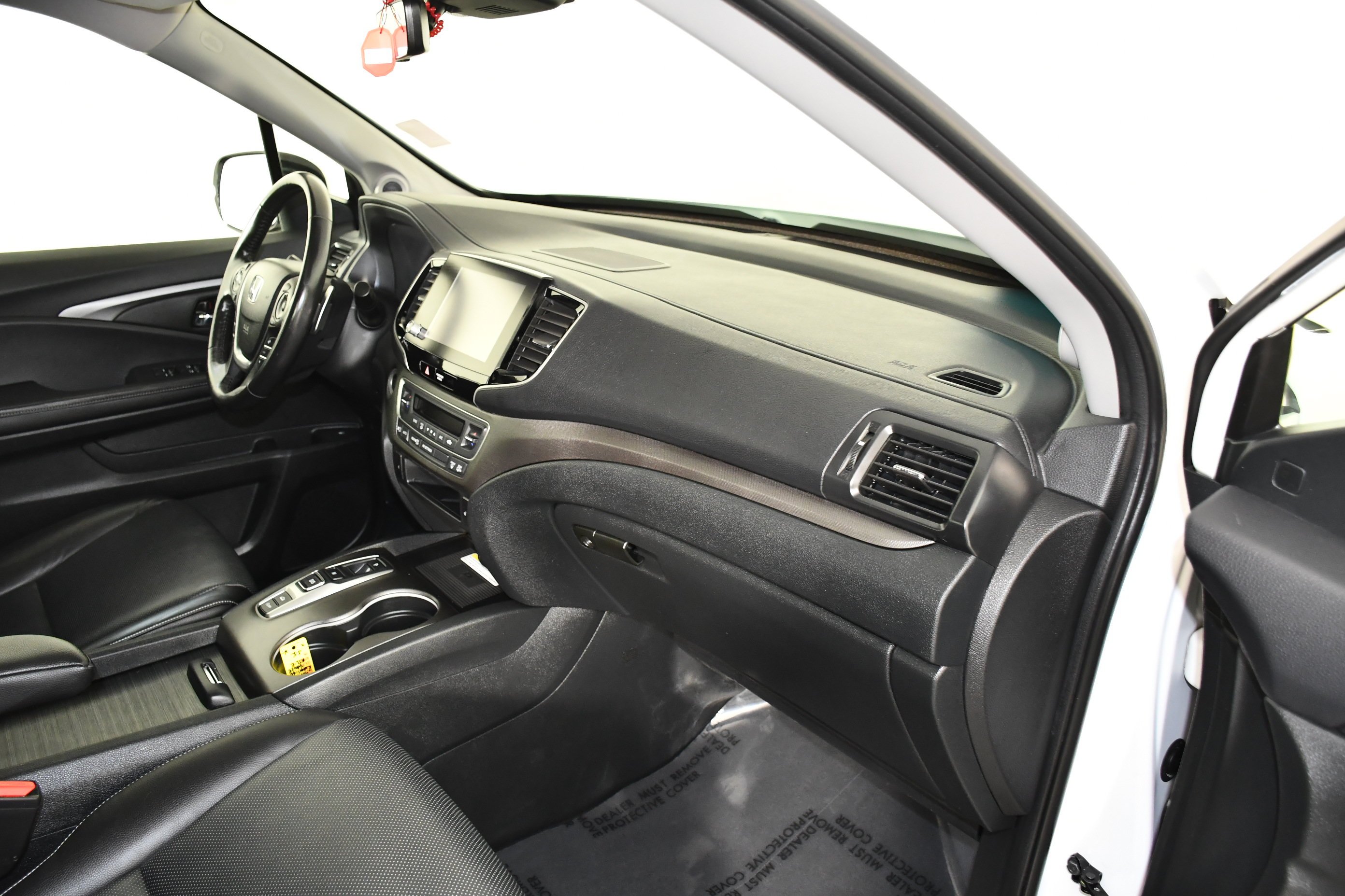 Certified Used 2023 Platinum White Pearl Honda AWD RTL-E image 44