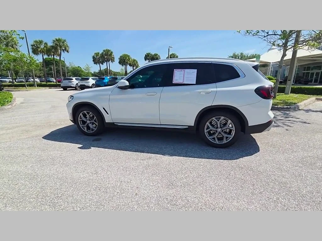 Used 2023 Alpine White BMW xDrive30i image 43