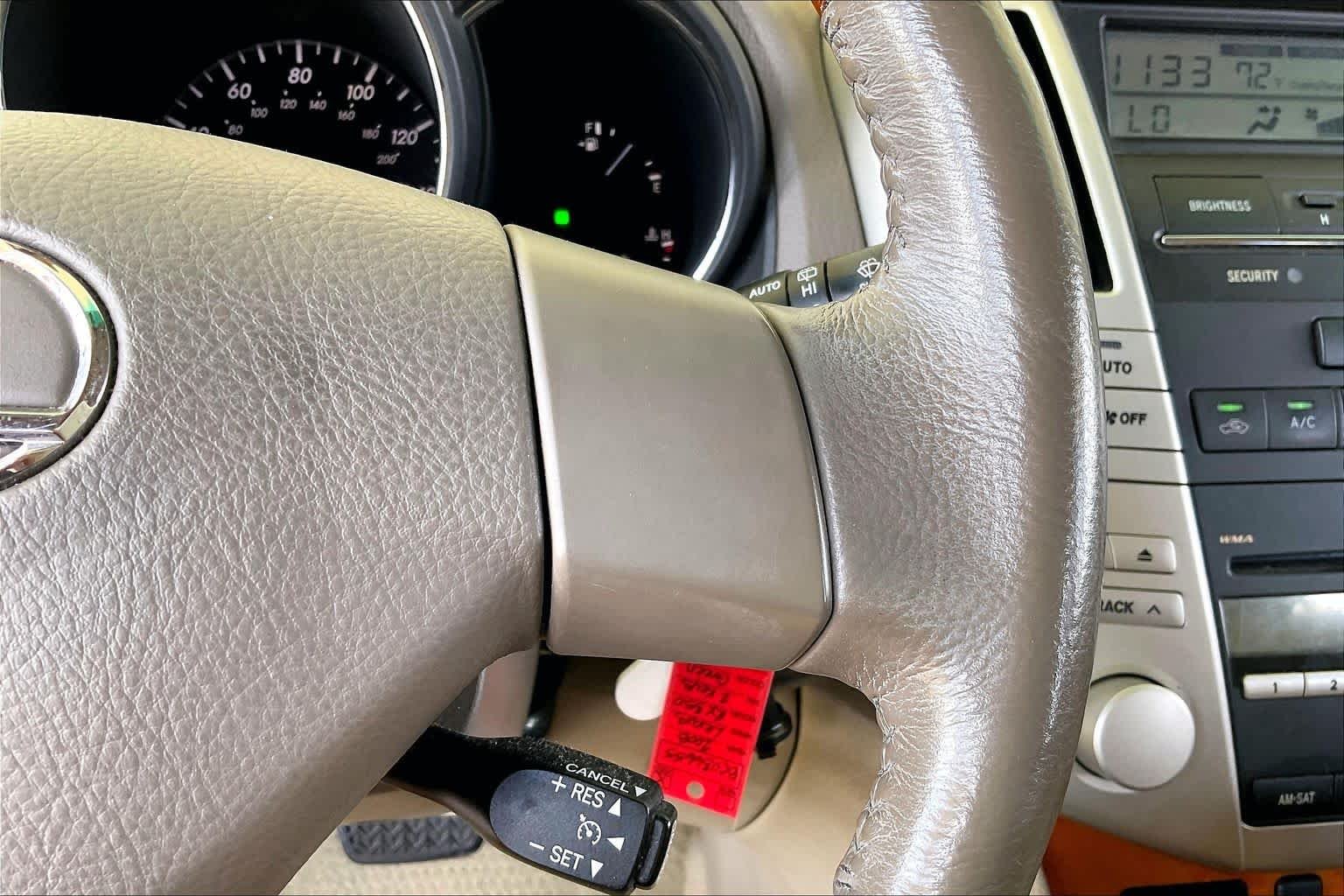 Used 2008 Desert Sage Metallic Lexus  image 21