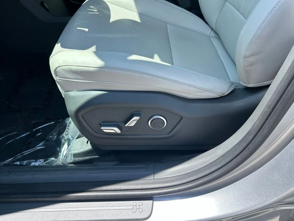 Certified Used 2026 Shimmering Silver Pearl Hyundai SEL image 7