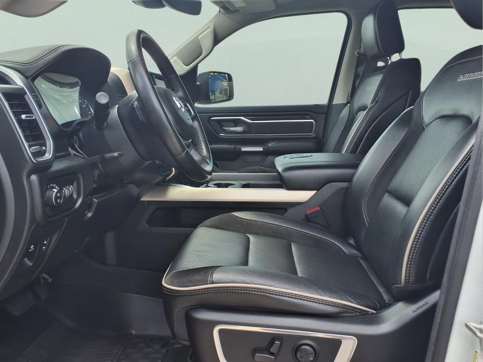 Used 2022 Bright White Clearcoat Ram Laramie image 12