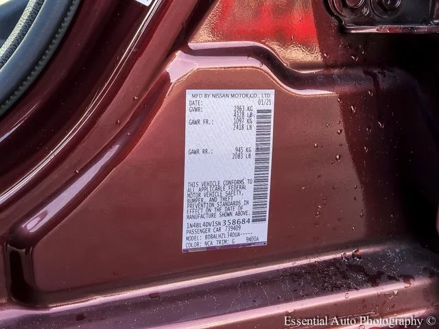 Used 2025 Red Nissan 2.5 SV image 34
