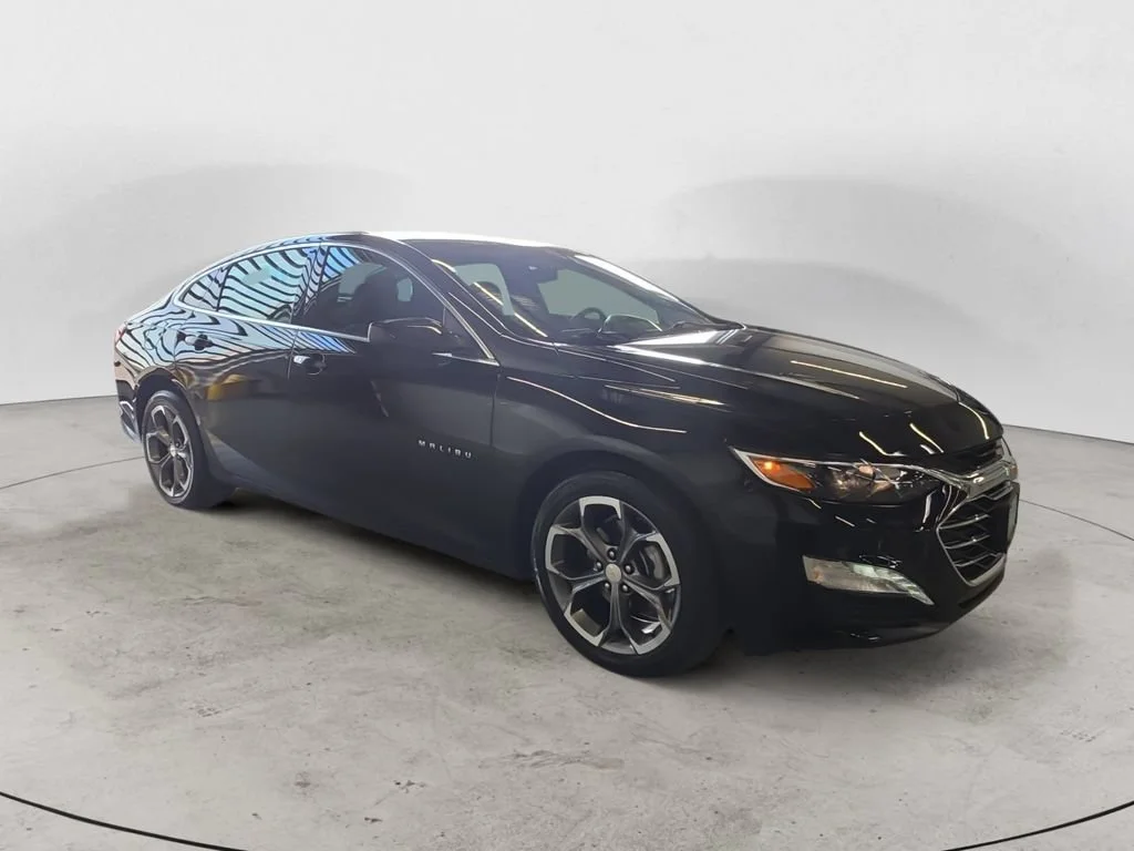 Used 2024 Mosaic Black Metallic Chevrolet 1LT image 3