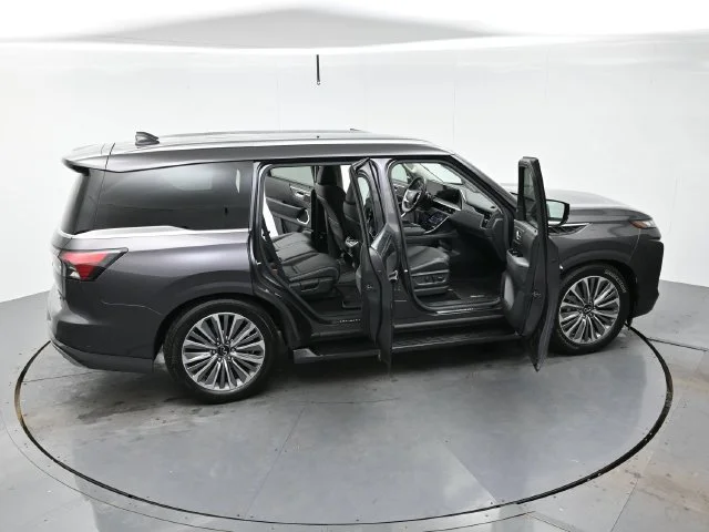 Used 2025 Anthracite Gray INFINITI LUXE image 46