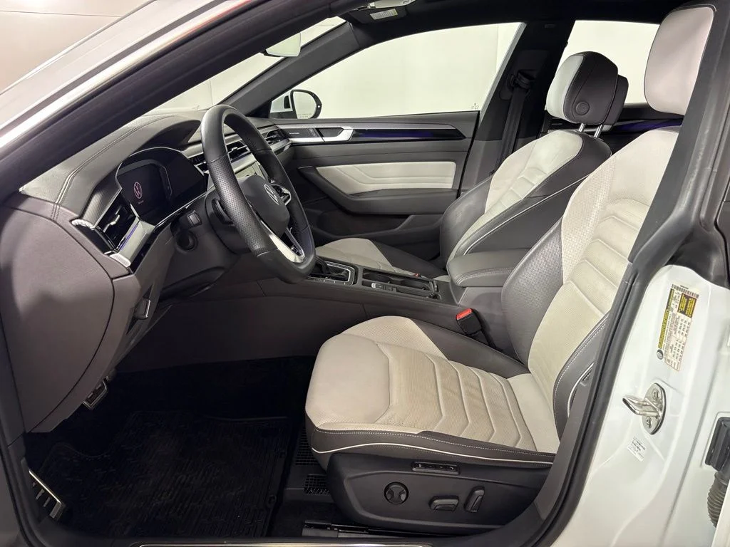 Used 2023 White Volkswagen 2.0T SEL Premium R-Line image 33