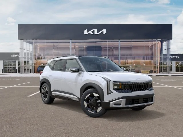 New 2027 White Kia EX image 8
