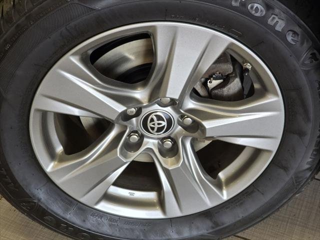 Certified Used 2022 ICE CAP Toyota  image 7
