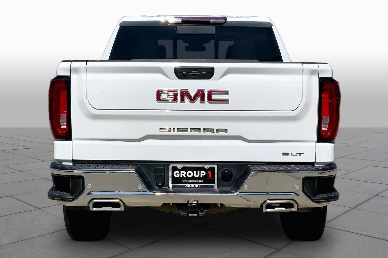Used 2025 Summit White GMC SLT image 5