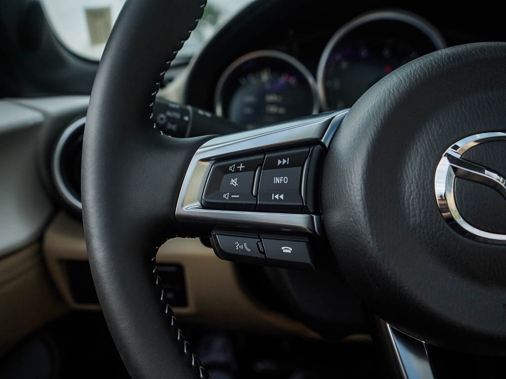 2025 Mazda MX-5 Miata Grand Touring - Photo 17