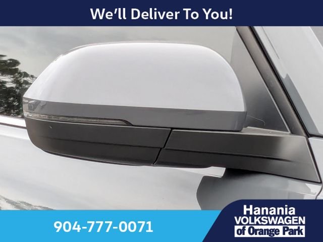 New 2026 Gray Volkswagen 2.0T SE w/Technology image 9
