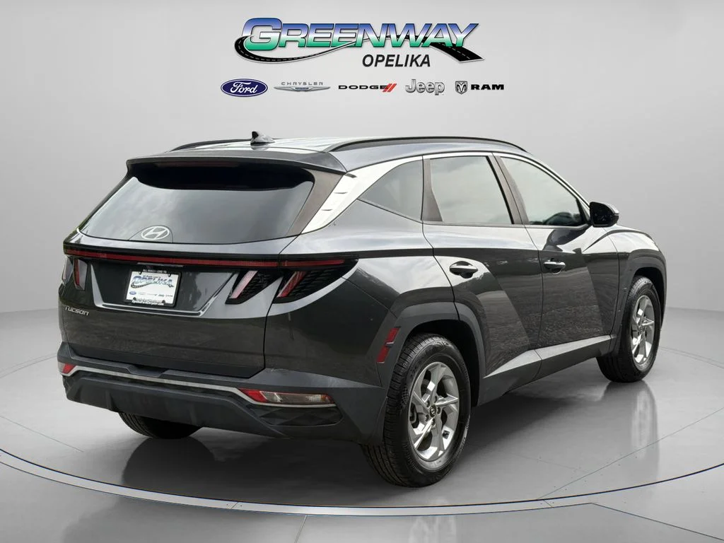 Used 2022 Gray Hyundai SEL image 7