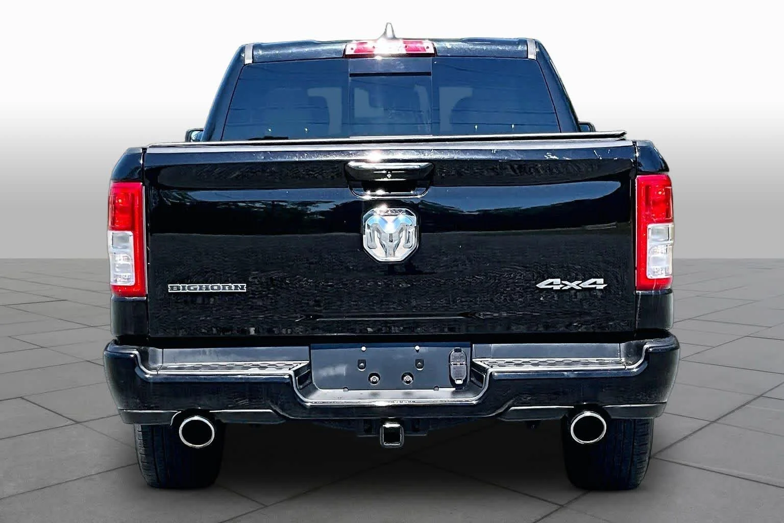 Used 2019 Diamond Black Crystal Pearlcoat Ram Big Horn/Lone Star image 5