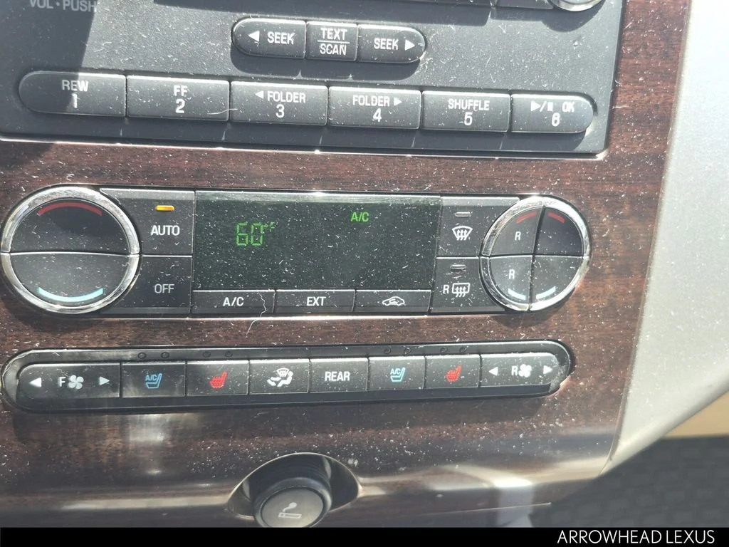 Used 2011 White Ford XLT image 28