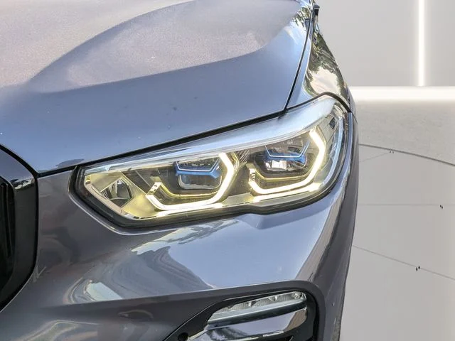 Used 2020 Gray BMW sDrive40i image 7