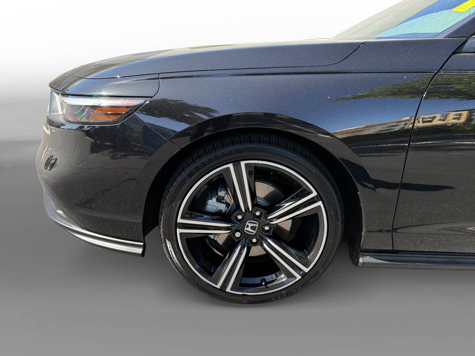 Used 2025 Crystal Black Pearl Honda Sport image 9