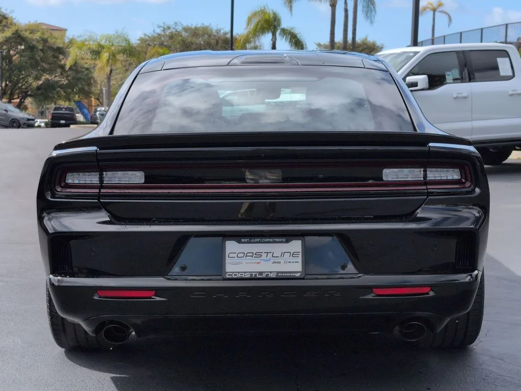 New 2026 Diamond Black Crystal Pearlcoat Dodge Scat Pack image 6