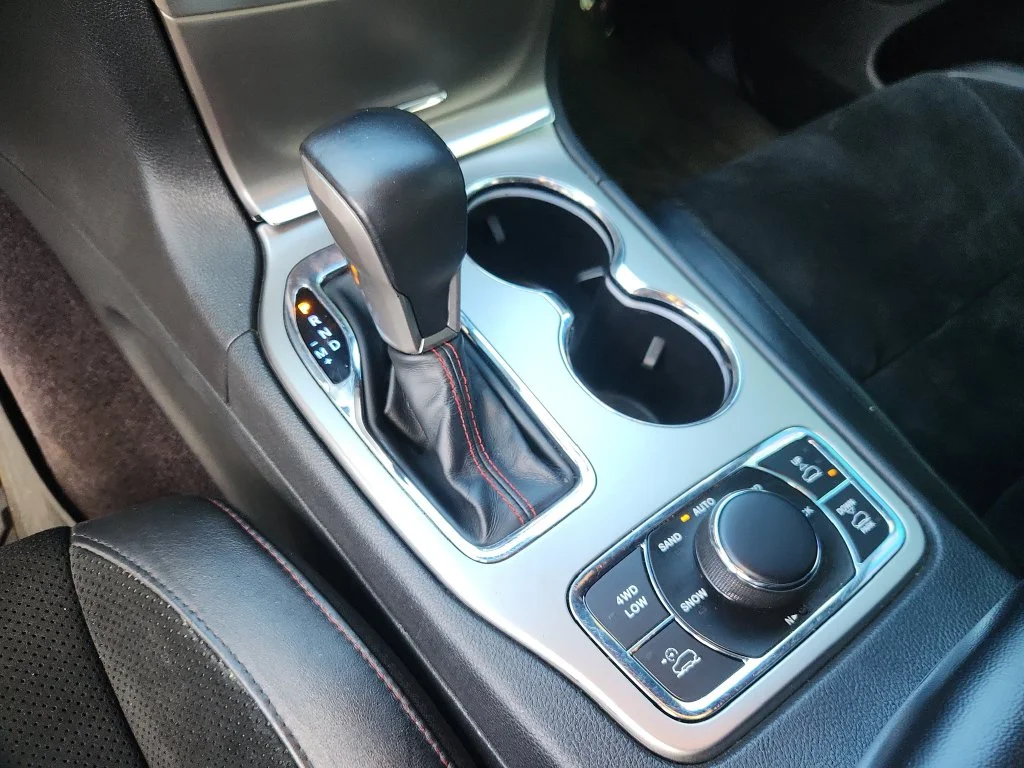 Used 2017 Black Jeep Trailhawk image 22