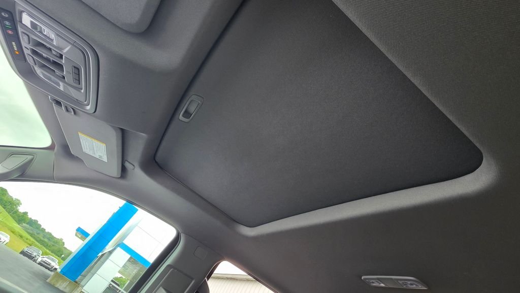 Certified Used 2025 White GMC Elevation image 22