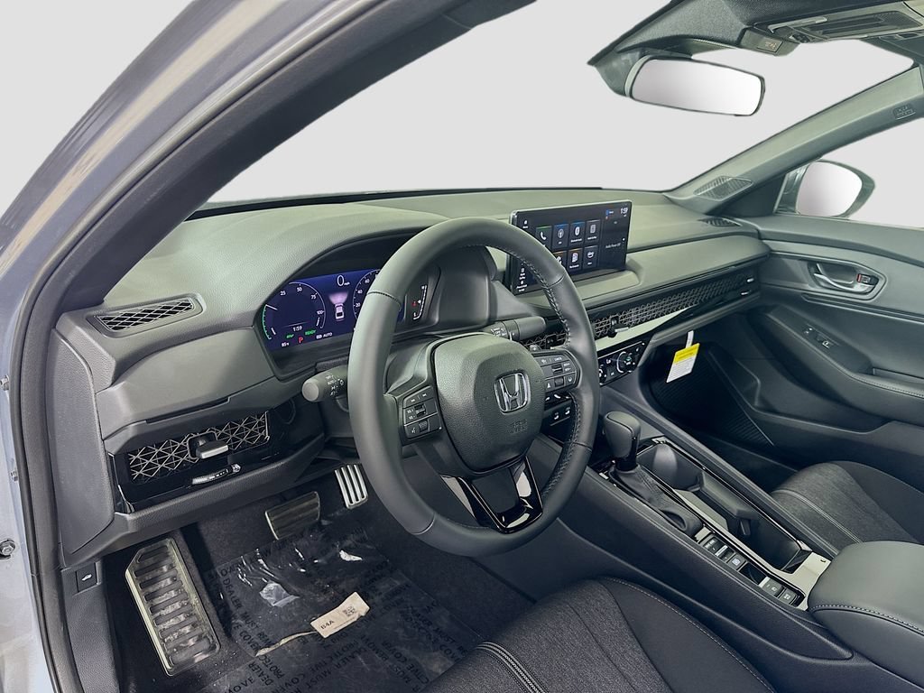 Used 2026 Solar Silver Metallic Honda Sport Hybrid image 9