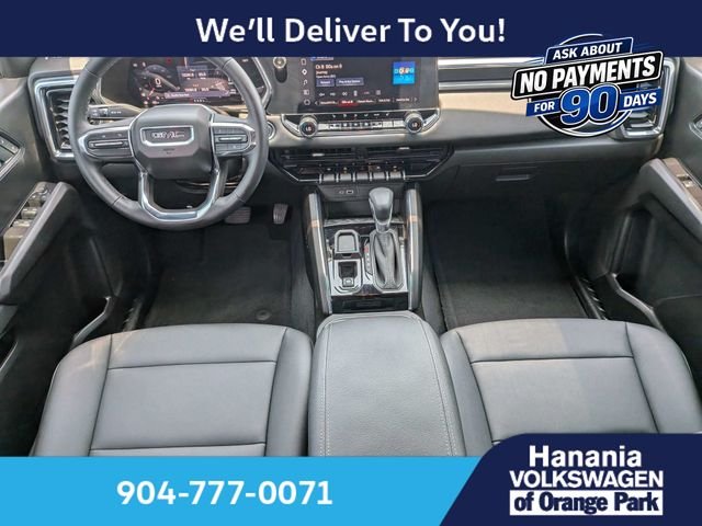 Used 2025 Blue GMC Elevation image 17