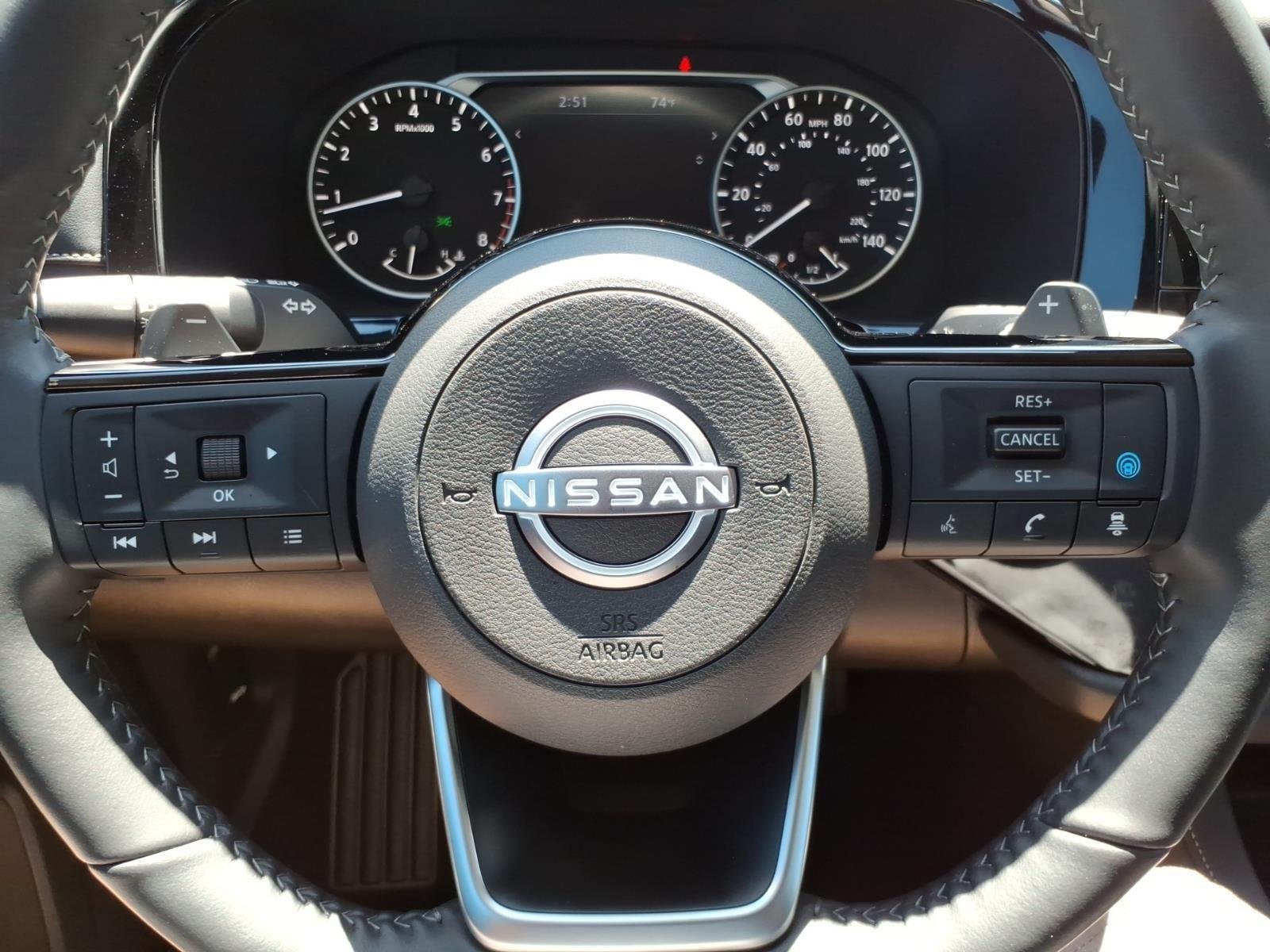Used 2025 Super Black Nissan SL image 15