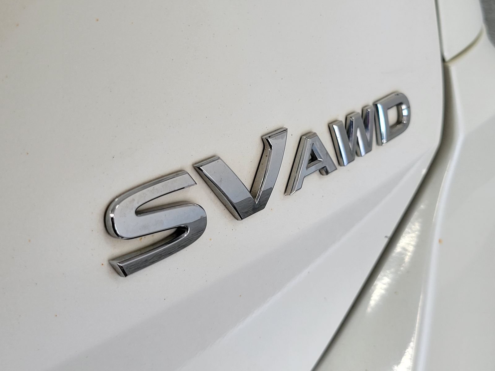Used 2019 White Nissan SV image 34