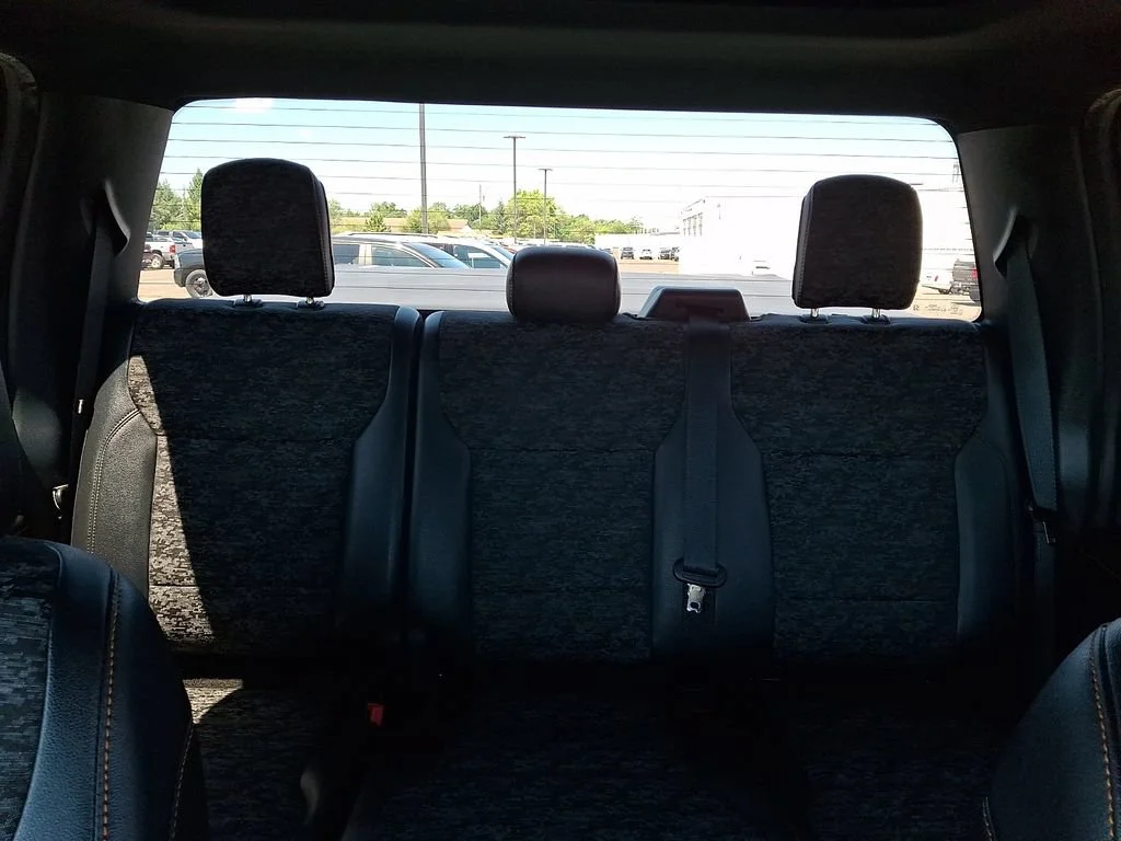 Used 2022  Ford XL image 20