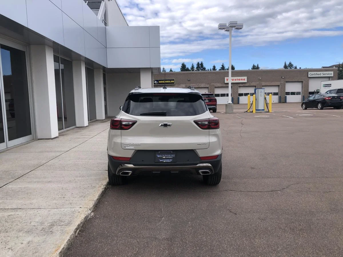 New 2026 White Chevrolet Awd 4dr Activ image 6