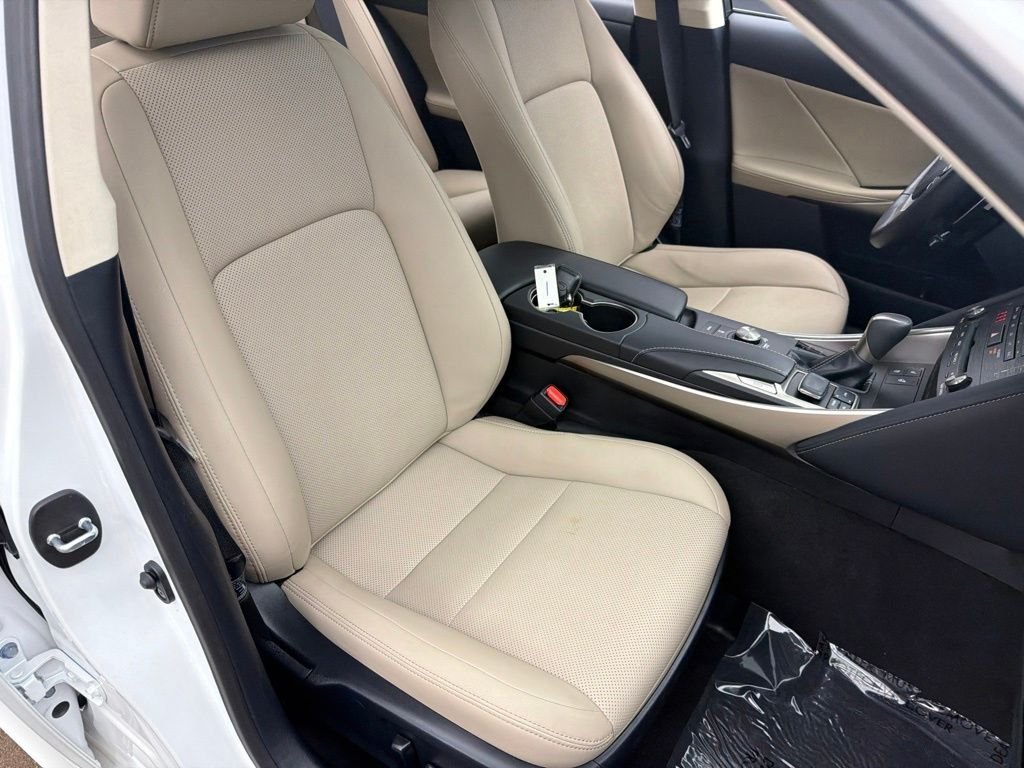 Certified Used 2020 EMINENT WHITE PEARL Lexus 300 image 27