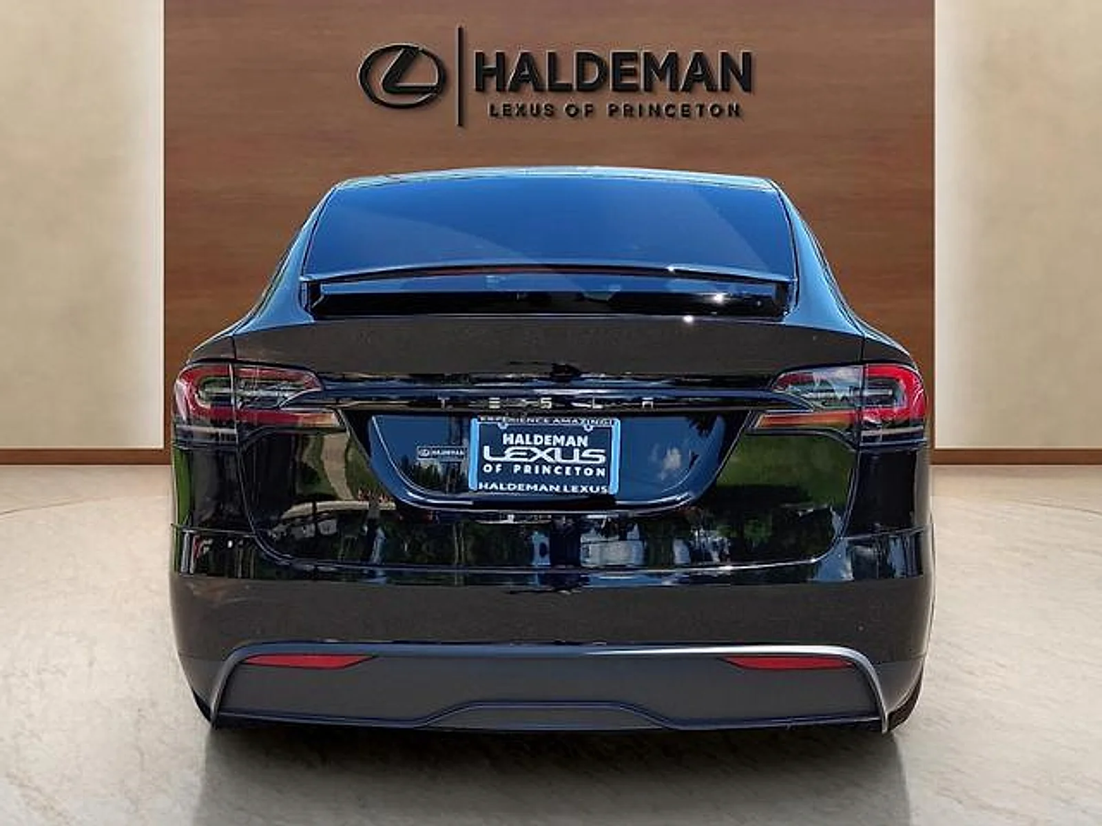 Used 2024 Solid Black Tesla Long Range image 5