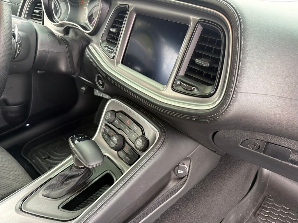 Used 2022 Orange Dodge R/T Scat Pack image 28