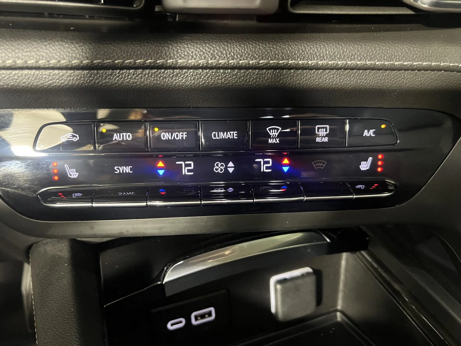 Used 2023 Ebony Twilight Metallic Buick Preferred image 22