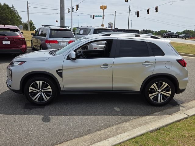 Used 2021  Mitsubishi 2.0 ES image 4