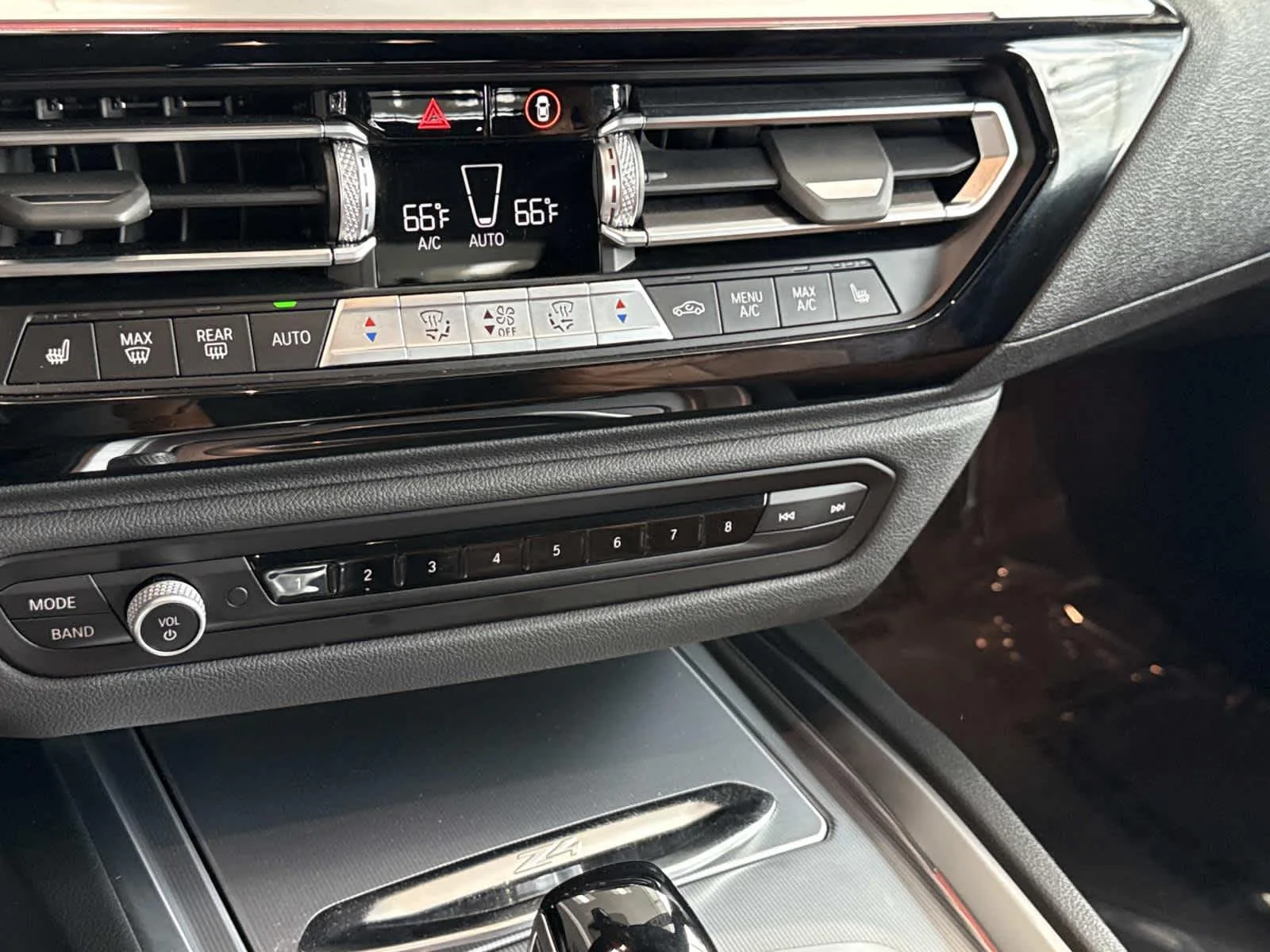 Used 2025 Alpine White BMW M40i image 19