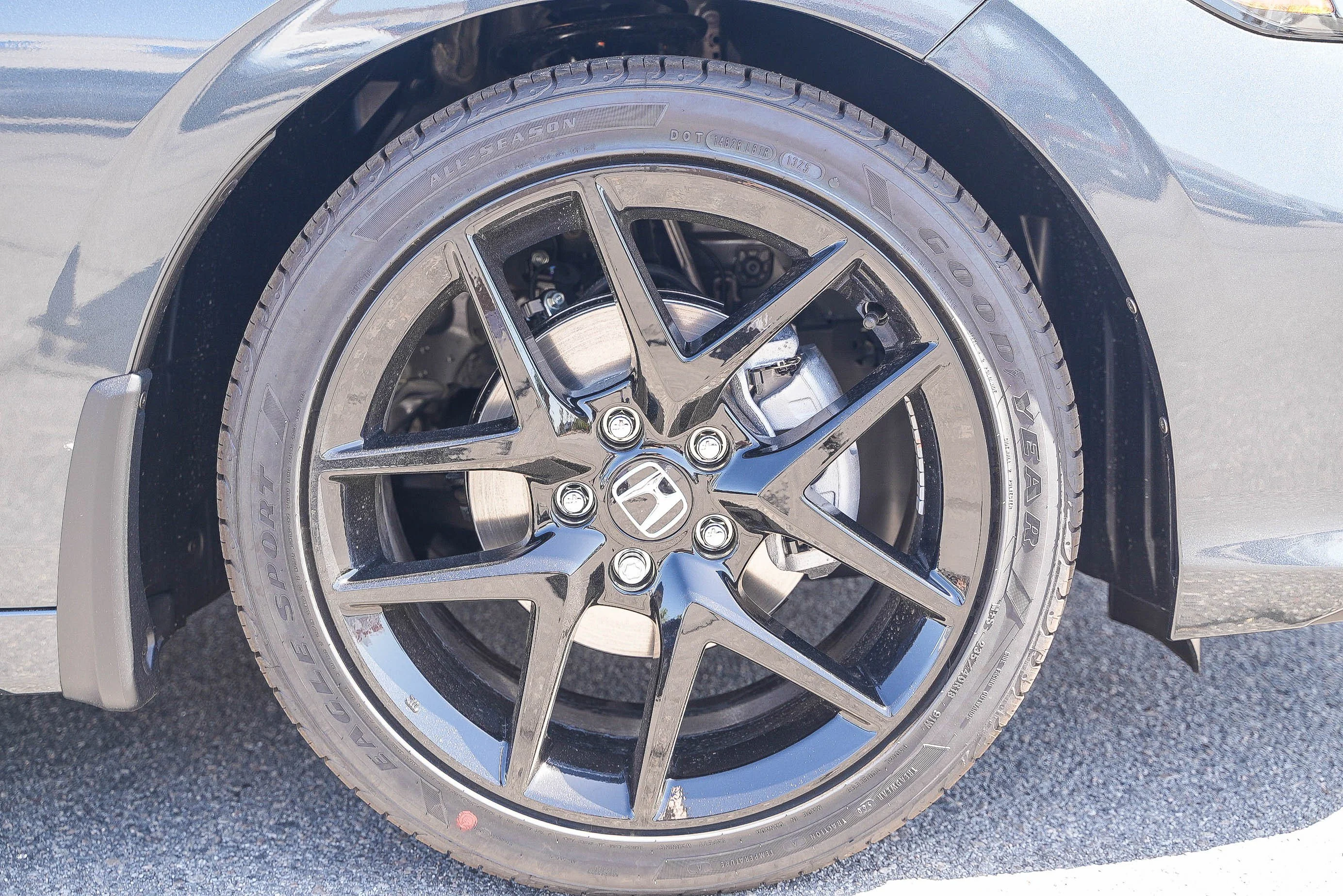New 2026 Meteorite Gray Metallic Honda Sport image 11