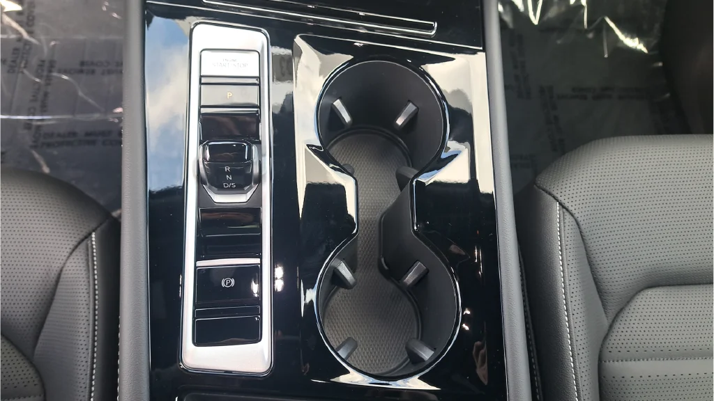 New 2026 Black Volkswagen SEL image 22