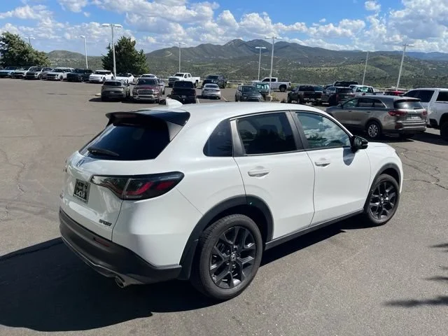 Used 2025 Platinum White Pearl Honda Sport image 8