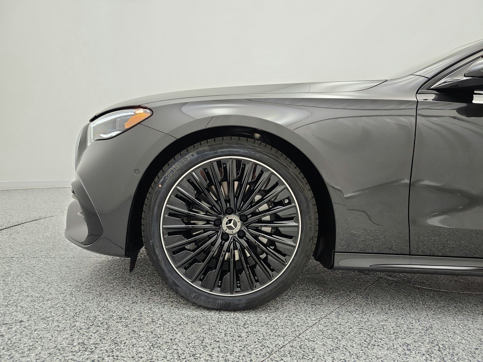 New 2026 Graphite Grey Metallic Mercedes-Benz E 350 RWD Sedan image 28