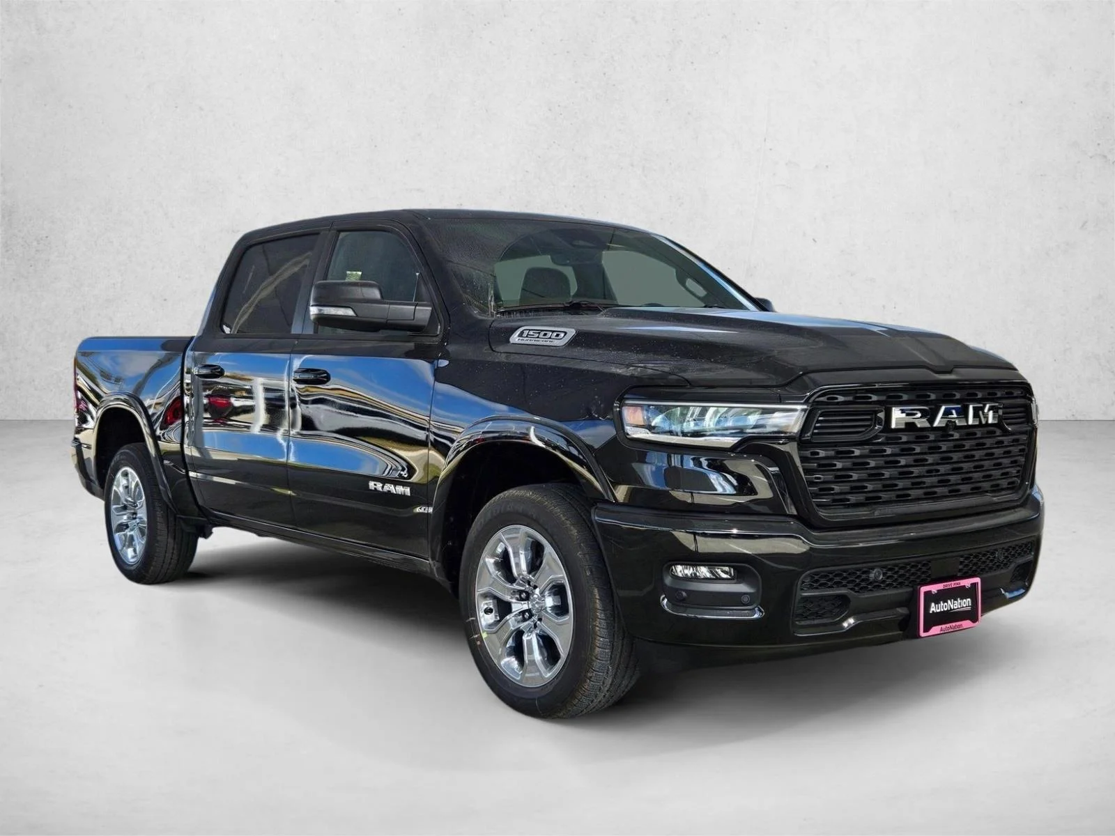 New 2026 Diamond Black Crystal Pearl-Coat Exterior Paint RAM Lone Star image 7