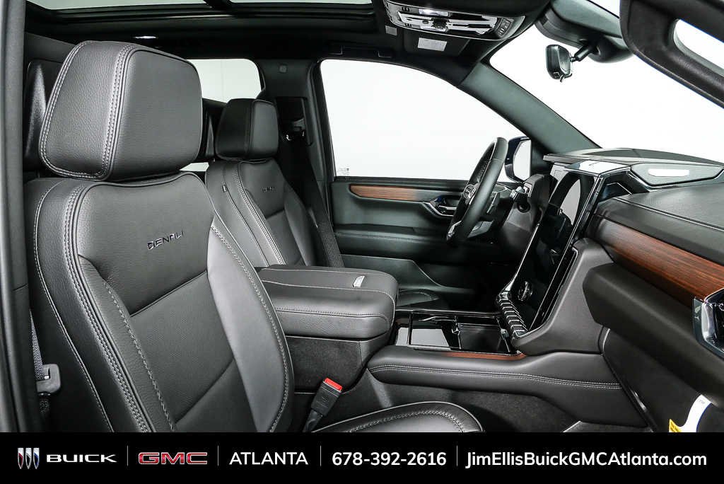 2026 GMC Yukon XL Denali - Photo 25