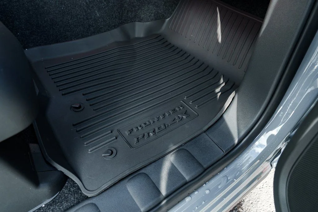 New 2026 Boulder Gray Pearl Nissan Crew Cab PRO-4X® image 32