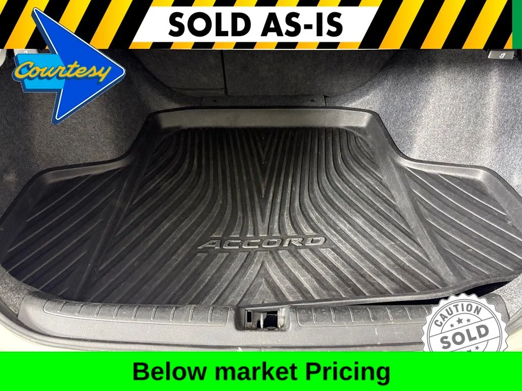 Used 2018 White Honda Sport image 33