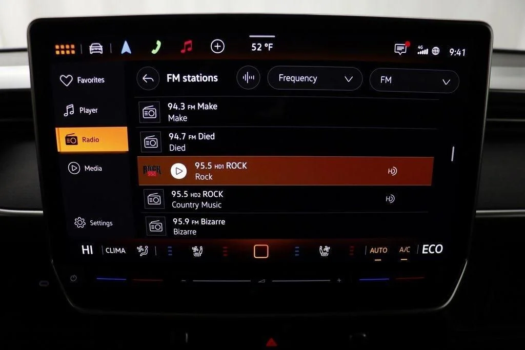 2025 Volkswagen ID. Buzz Pro S - Photo 12
