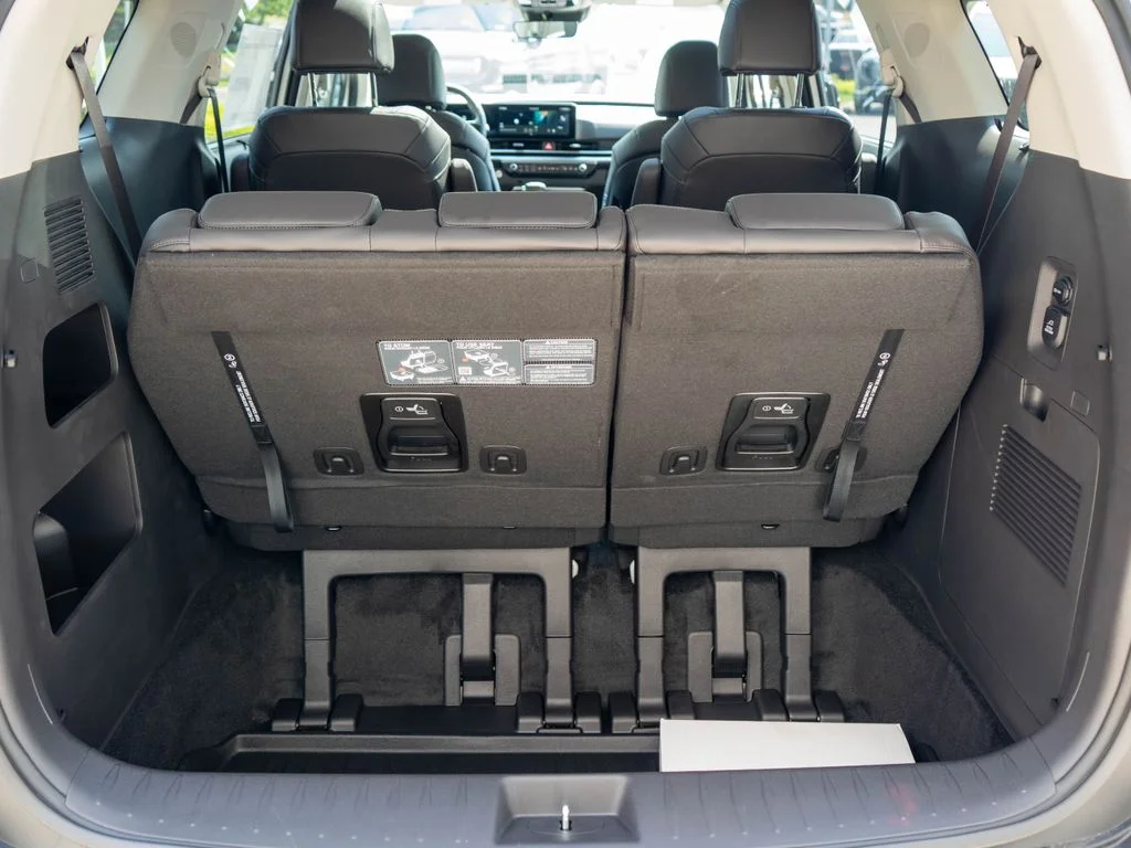 New 2027 Snow White Pearl Kia SX image 34