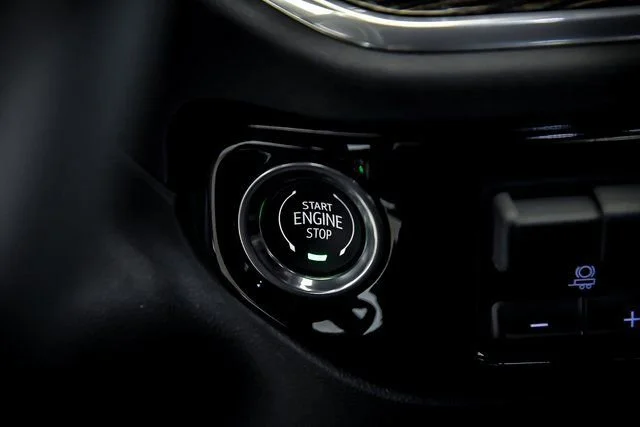 2025 GMC Sierra 1500 SLE - Photo 14